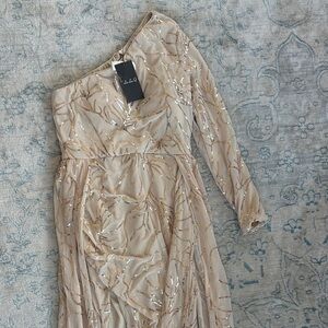 Stunning Miss Ord One-Shoulder Champagne Sequin Maxi Dress | NWT size xl